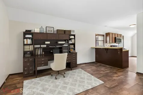 1539 Foxhill Road Naperville IL 60563