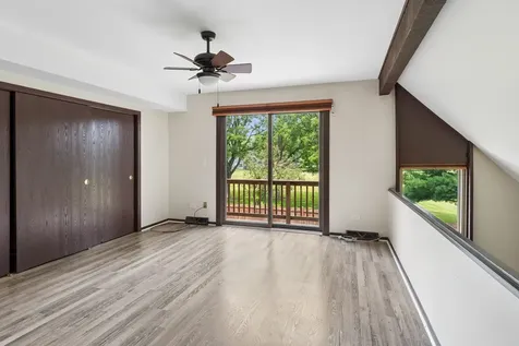 1539 Foxhill Road Naperville IL 60563