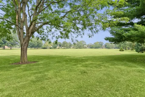 1539 Foxhill Road Naperville IL 60563