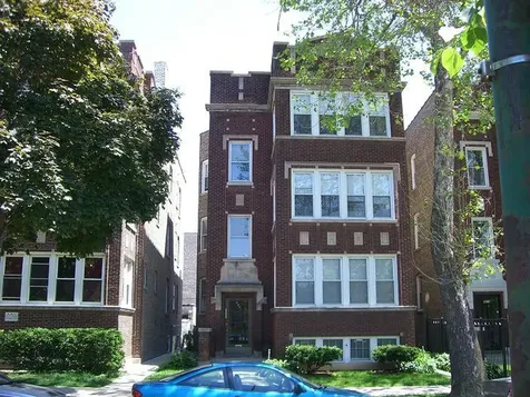 4621 North Lawndale Avenue Chicago IL 60625