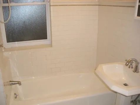 4621 North Lawndale Avenue Chicago IL 60625