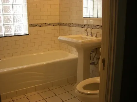 4621 North Lawndale Avenue Chicago IL 60625