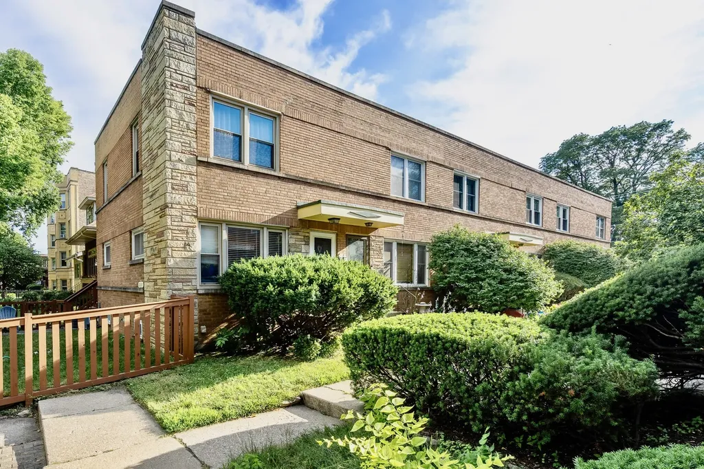 1011 South Oak Park Avenue Oak Park IL 60304