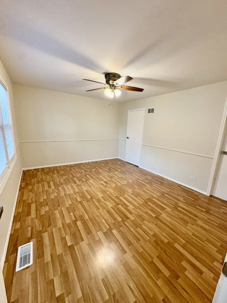 228 Dakota Court Bolingbrook IL 60440