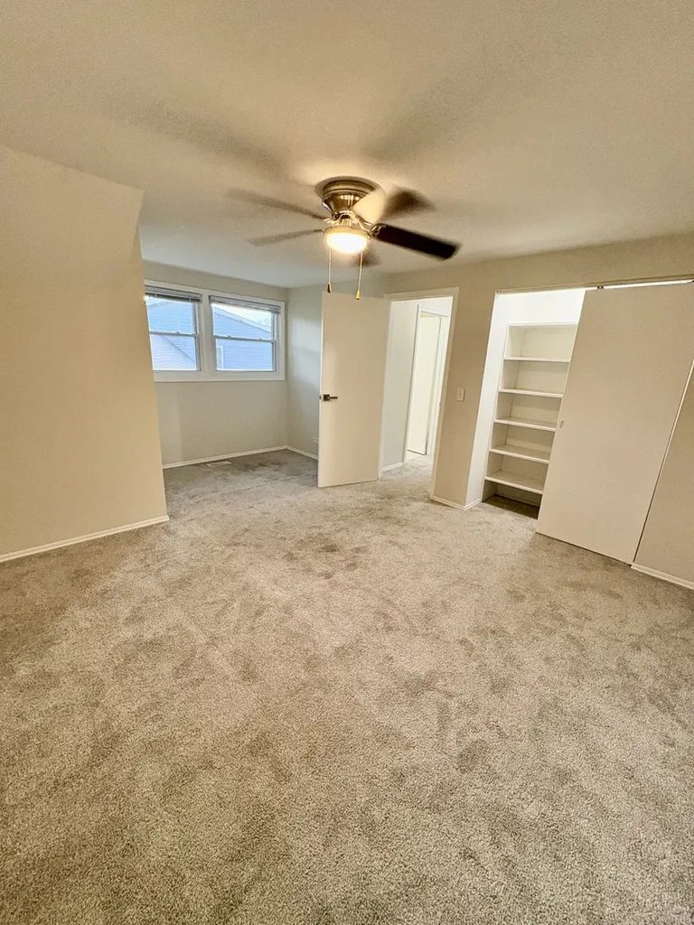 228 Dakota Court Bolingbrook IL 60440
