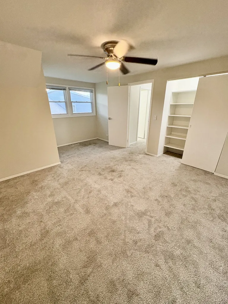 228 Dakota Court Bolingbrook IL 60440