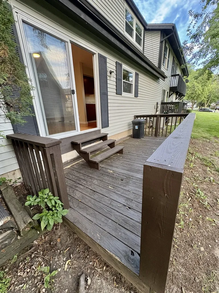 228 Dakota Court Bolingbrook IL 60440