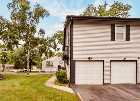 228 Dakota Court Bolingbrook IL 60440