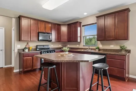 1452 Ruby Drive Yorkville IL 60560