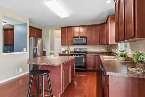 1452 Ruby Drive Yorkville IL 60560
