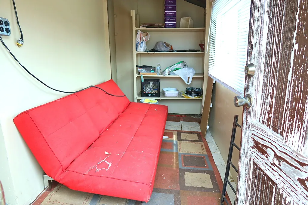 13223 South Buffalo Avenue Chicago IL 60633