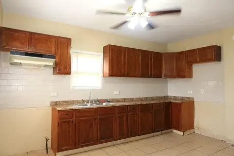 13223 South Buffalo Avenue Chicago IL 60633