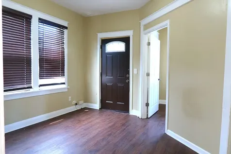 13223 South Buffalo Avenue Chicago IL 60633