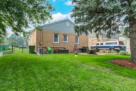 10029 South Central Park Avenue Evergreen Park IL 60805