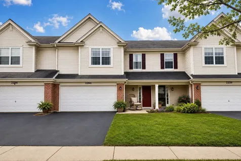 2266 Pembridge Drive Lake In The Hills IL 60156