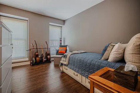 831 Garfield Avenue Libertyville IL 60048