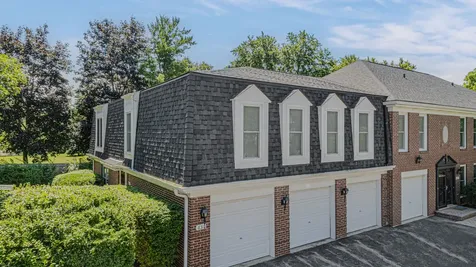 831 Garfield Avenue Libertyville IL 60048