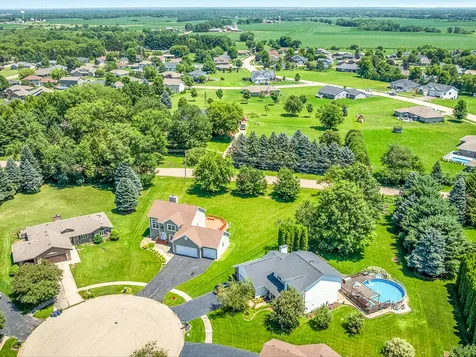 510 Zierke Court Winnebago IL 61088