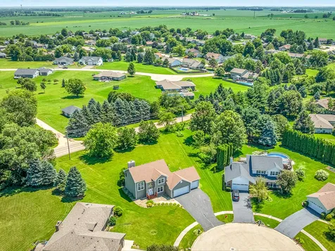 510 Zierke Court Winnebago IL 61088