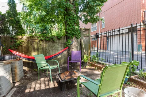 1533 West Leland Avenue Chicago IL 60640