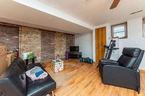 1533 West Leland Avenue Chicago IL 60640