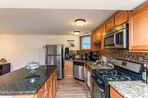 1533 West Leland Avenue Chicago IL 60640