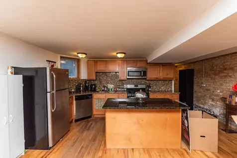 1533 West Leland Avenue Chicago IL 60640