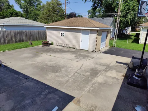 640 Midland Avenue Rockdale IL 60436