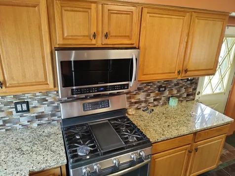 640 Midland Avenue Rockdale IL 60436