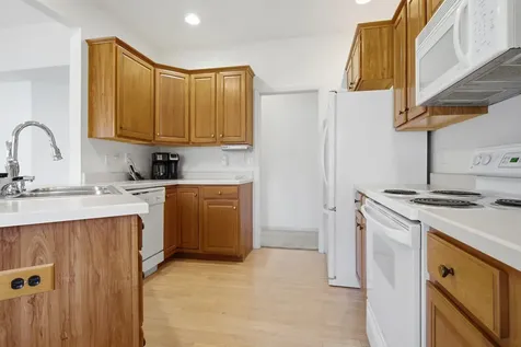 5 Spring Ridge Circle Bloomington IL 61704