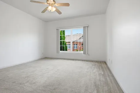 5 Spring Ridge Circle Bloomington IL 61704