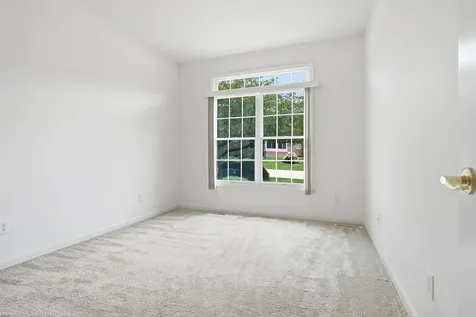5 Spring Ridge Circle Bloomington IL 61704