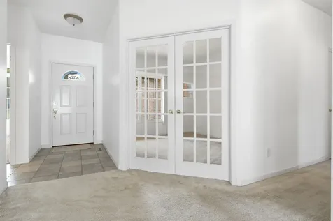 5 Spring Ridge Circle Bloomington IL 61704