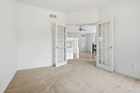5 Spring Ridge Circle Bloomington IL 61704