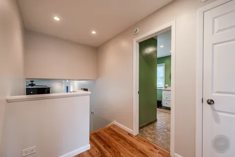 58 Woodview Lane Algonquin IL 60102