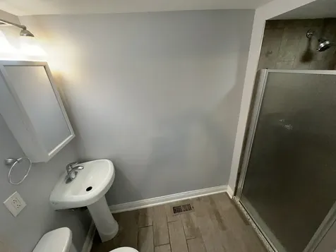 8209 South Prairie Avenue Chicago IL 60619