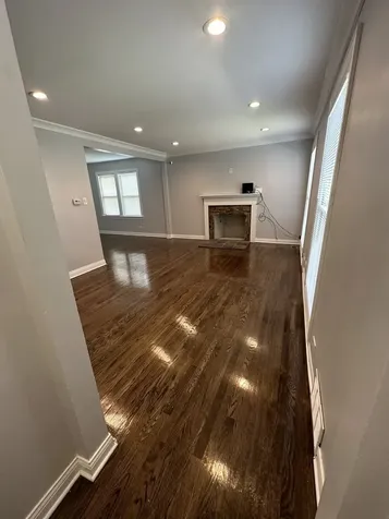 8209 South Prairie Avenue Chicago IL 60619
