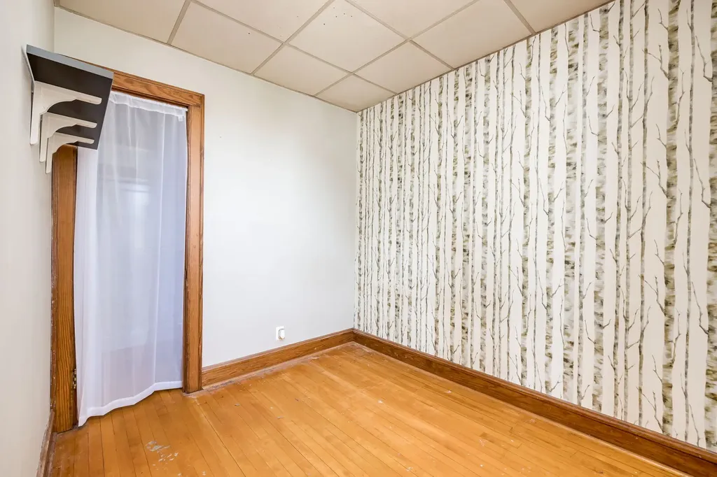 4204 South Maplewood Avenue Chicago IL 60632