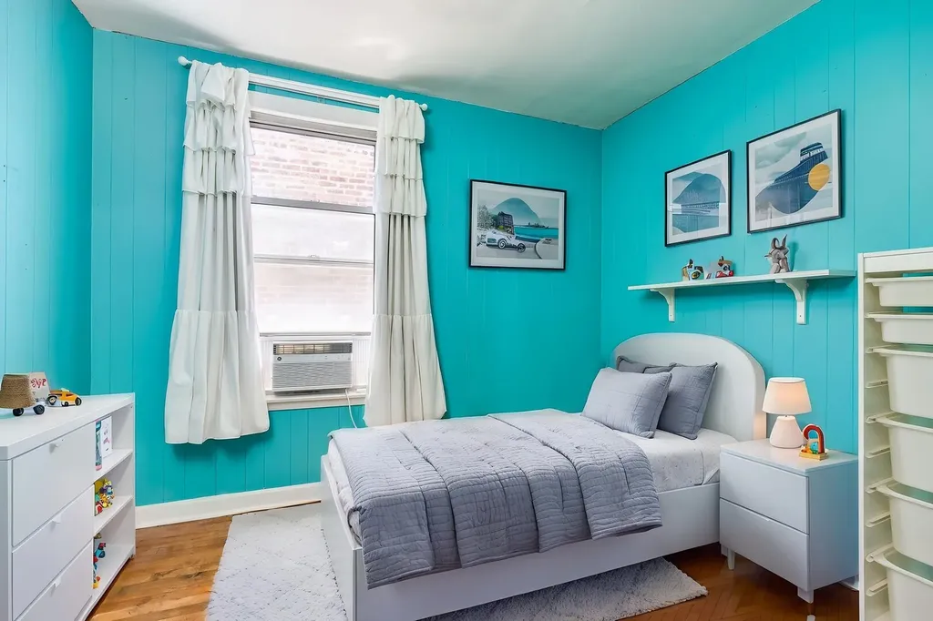 4204 South Maplewood Avenue Chicago IL 60632