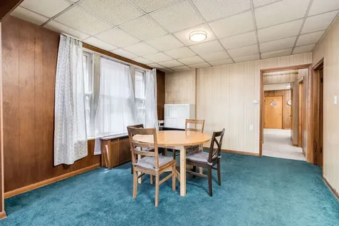 4204 South Maplewood Avenue Chicago IL 60632