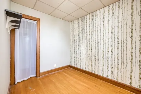 4204 South Maplewood Avenue Chicago IL 60632