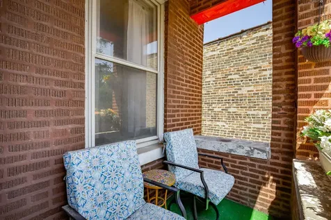 4204 South Maplewood Avenue Chicago IL 60632