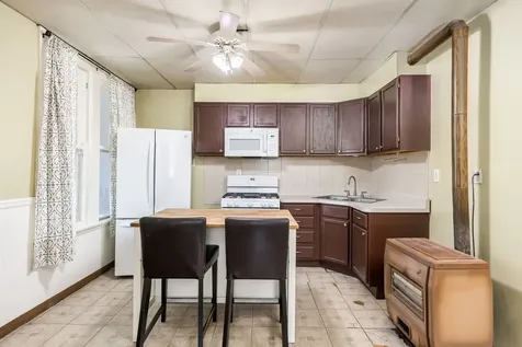 4204 South Maplewood Avenue Chicago IL 60632