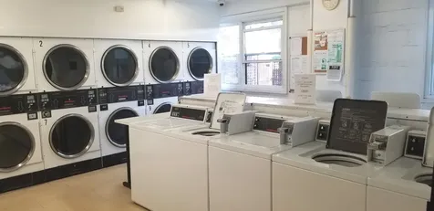 2909 North Sheridan Road Chicago IL 60657