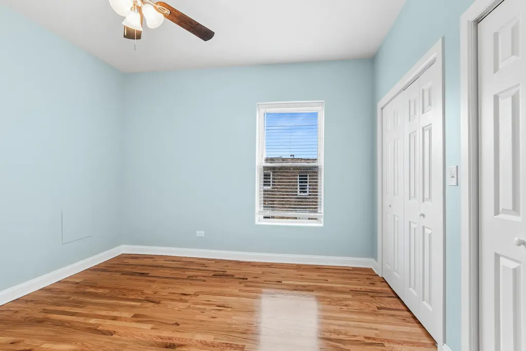4614 South Calumet Avenue Chicago IL 60653