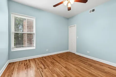 4614 South Calumet Avenue Chicago IL 60653