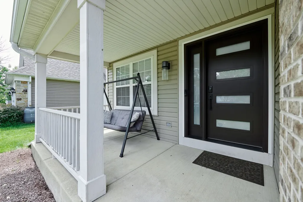 2468 Rosehall Lane Aurora IL 60503