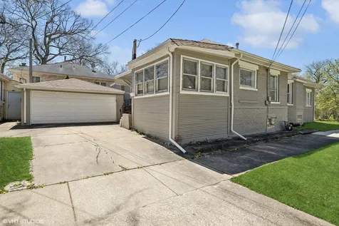 8223 West 30th Street North Riverside IL 60546