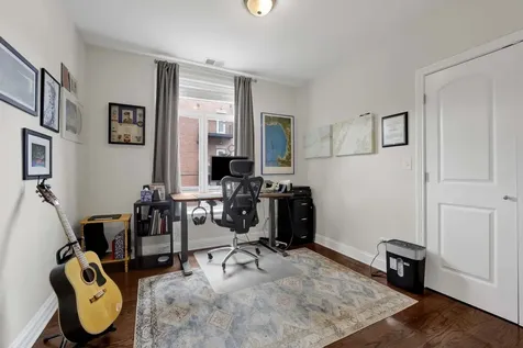 5006 North Western Avenue Chicago IL 60625