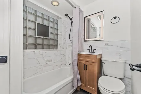 4839 North Kentucky Avenue Chicago IL 60630